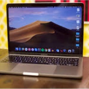 MacBook Pro 13 version macOS 10.14.6